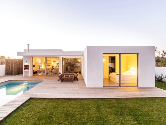 Villa in Green for Sale